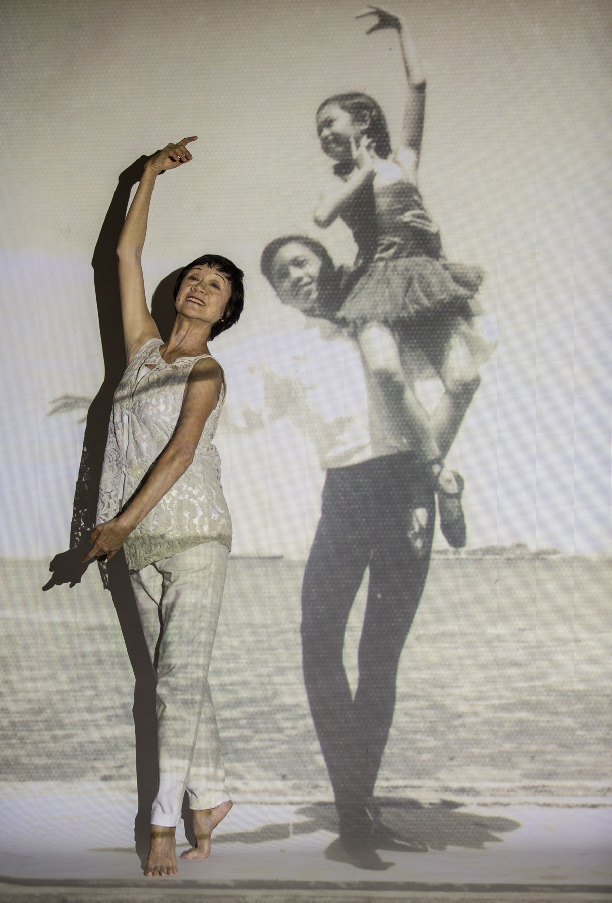 <p>Goh Soo Khim, Ballet Dancer (2014)<br />
Co-founder and Artistic Director of Singapore Dance Theatre (1988-2008)<br />
Director and Principal of Singapore Ballet Academy (1971-2013)</p>

