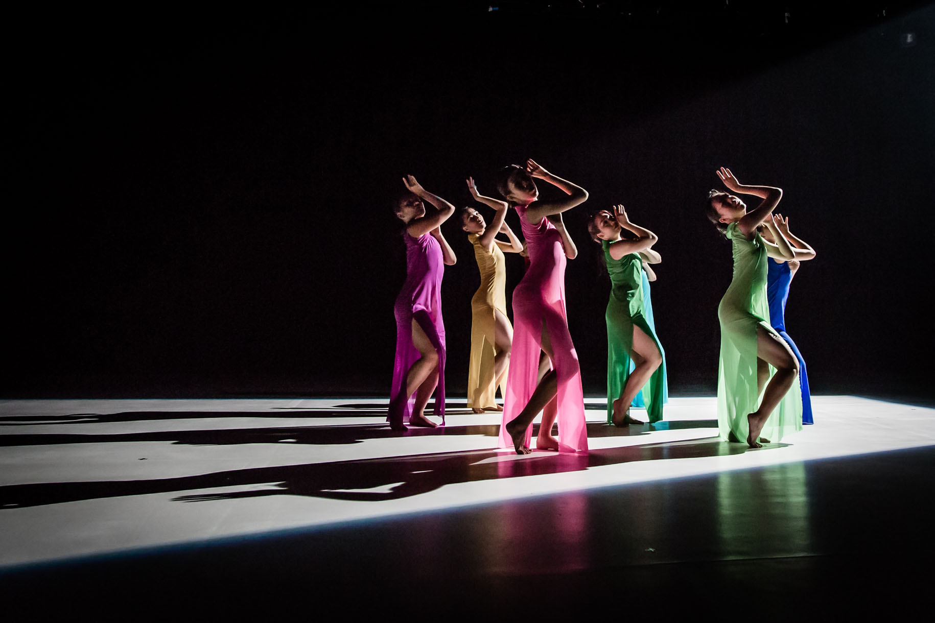 <p>“About Time” Re: Dance Theatre (2014) by Bernie Ng<br />
Choreography: Aron Khek & Ix Wong</p>
