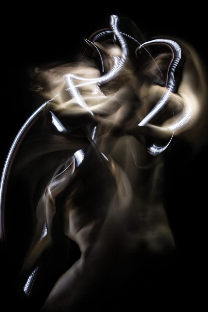 Light Signatures and Traces