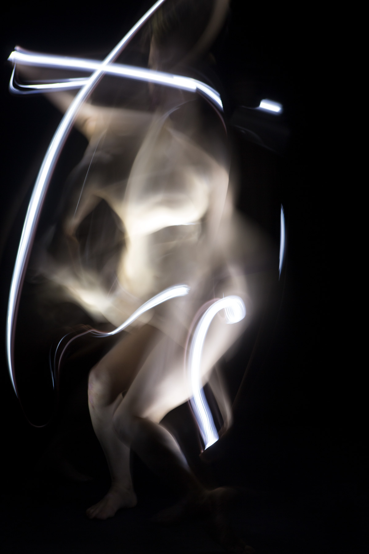 <p>Dark Night Restless – Archival Inkjet Diasec Print, 0.66m x 1m (2013)</p>
